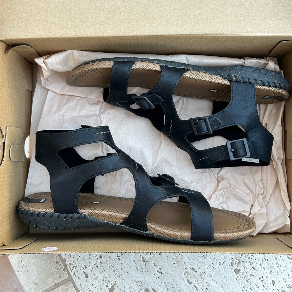 ✨NEW✨MERRELL LEATHER SANDALS - Picture 4 of 8